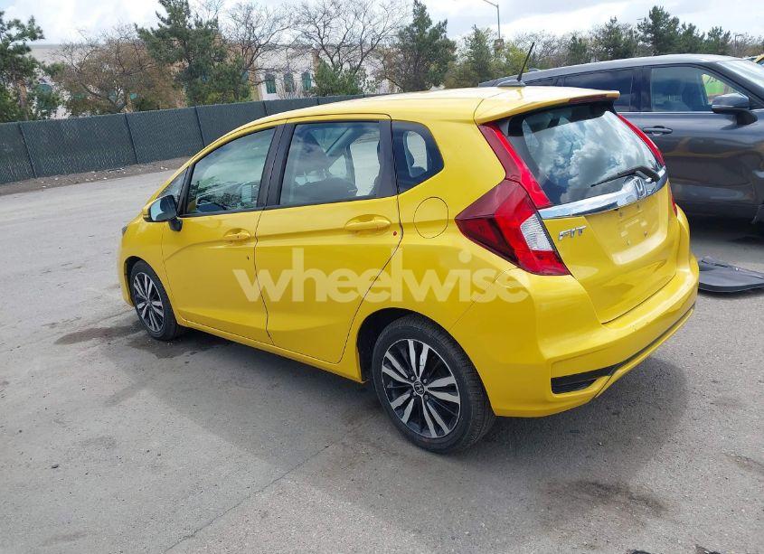 Photo 3 of 2018 Honda Fit EX-L (VIN 3HGGK5H95JM714215)