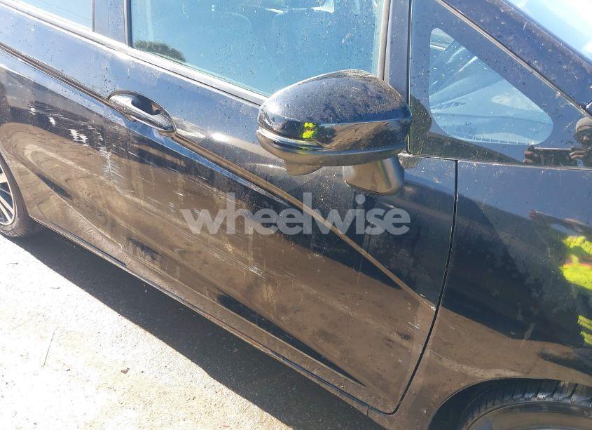 Photo 17 of 2016 Honda Fit EX-L (VIN 3HGGK5H96GM705743)