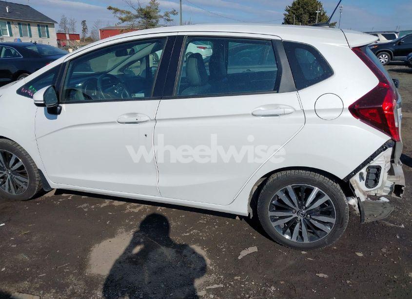 Photo 15 of 2019 Honda Fit EX-L (VIN 3HGGK5H97KM703654)