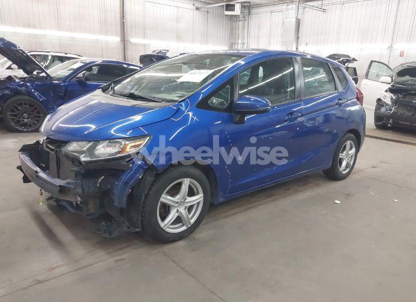 Photo 2 of 2018 Honda Fit EX-L (VIN 3HGGK5H9XJM703209)