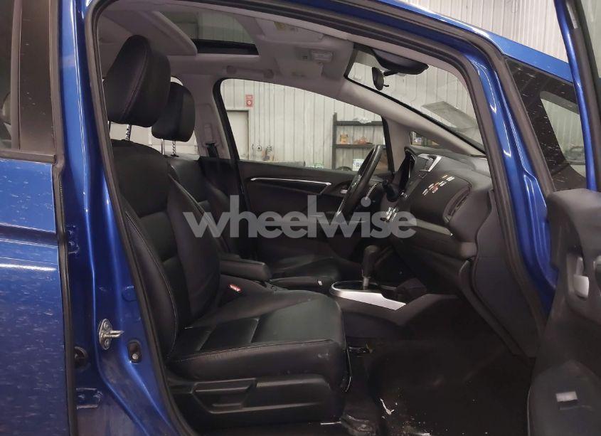 Photo 5 of 2018 Honda Fit EX-L (VIN 3HGGK5H9XJM703209)