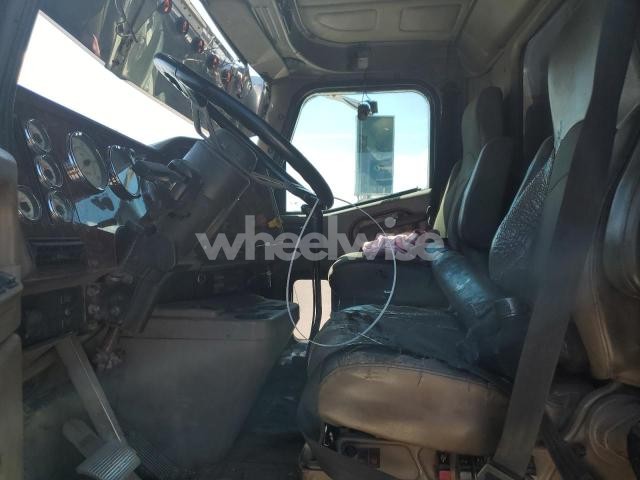 Photo 6 of 2005 INTERNATIONAL 9900IX DUMP TRUCK (VIN 3HSCKAPR45N150040)