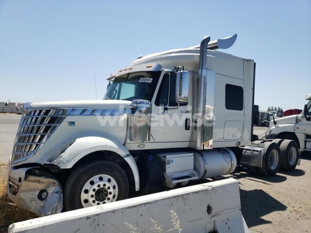 Photo 10 of 2015 INTERNATIONAL LONESTAR SEMI TRUCK (VIN 3HSCXAPR9FN697193)