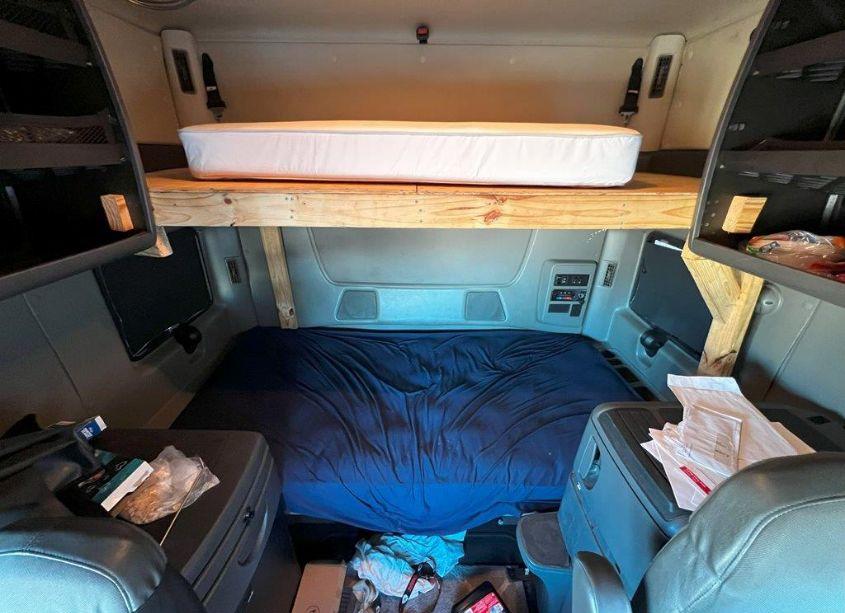 Photo 7 of 2015 International Prostar N/A (VIN 3HSDJAPR1FN125038)