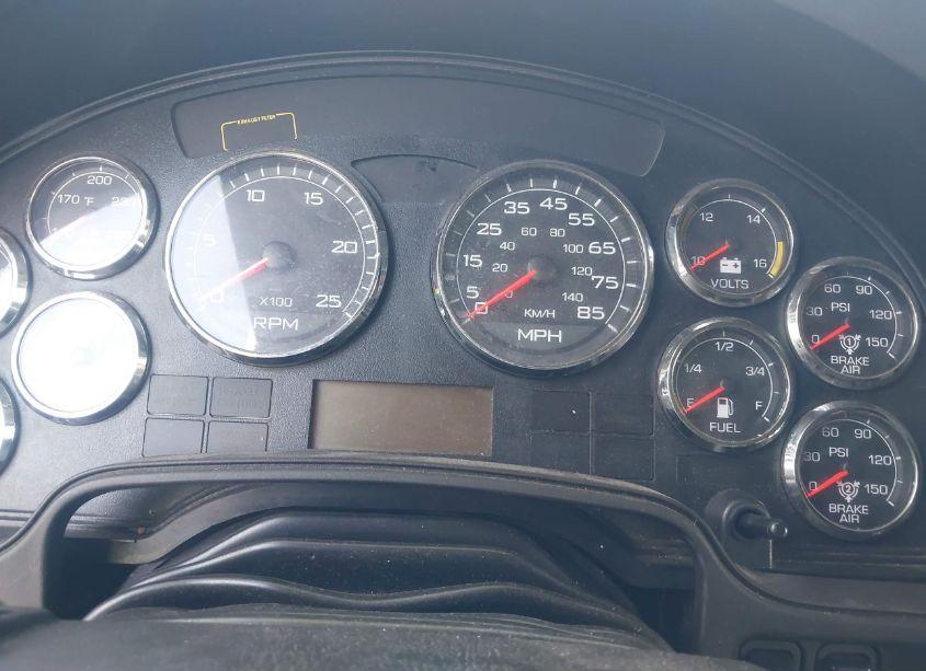 Photo 5 of 2017 International Prostar+ (VIN 3HSDJAPR2HN449084)