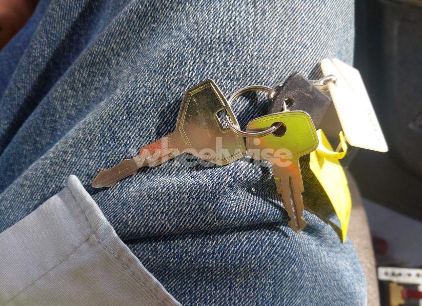 Photo 10 of 2017 International Prostar+ (VIN 3HSDJAPR4HN707525)