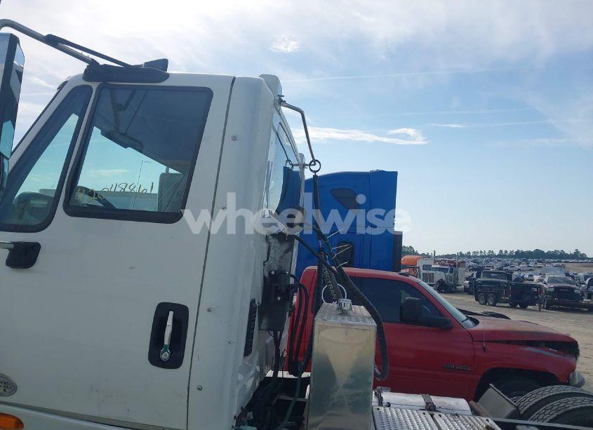 Photo 17 of 2017 International Prostar+ (VIN 3HSDJAPR4HN707525)