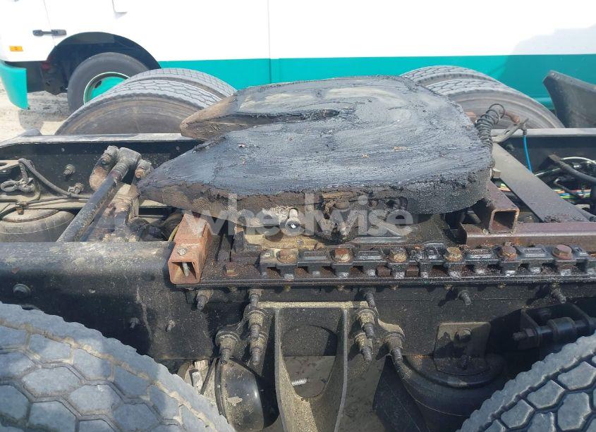 Photo 19 of 2017 International Prostar+ (VIN 3HSDJAPR4HN707525)