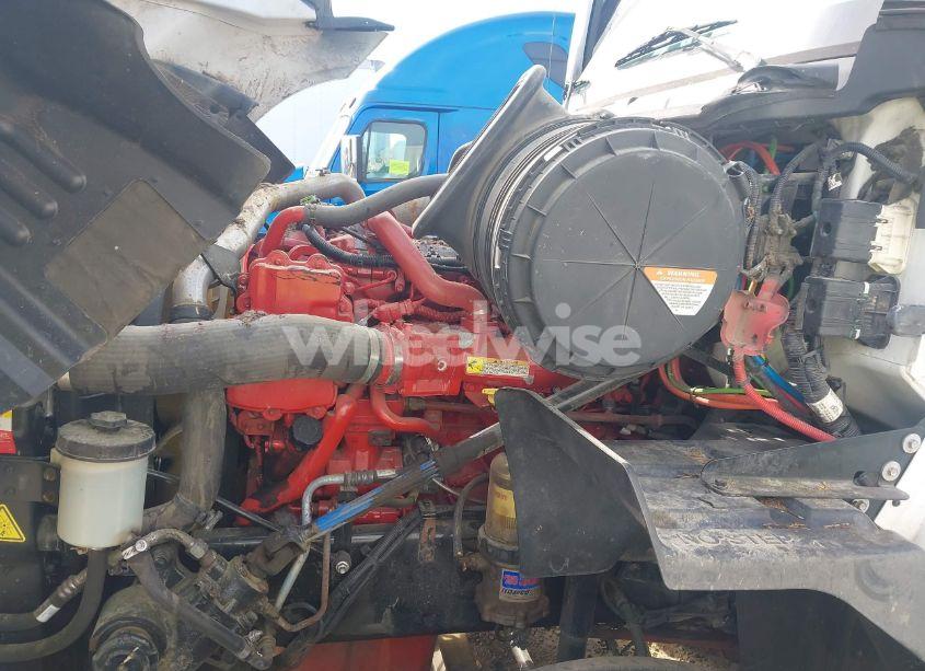 Photo 9 of 2017 International Prostar+ (VIN 3HSDJAPR4HN707525)