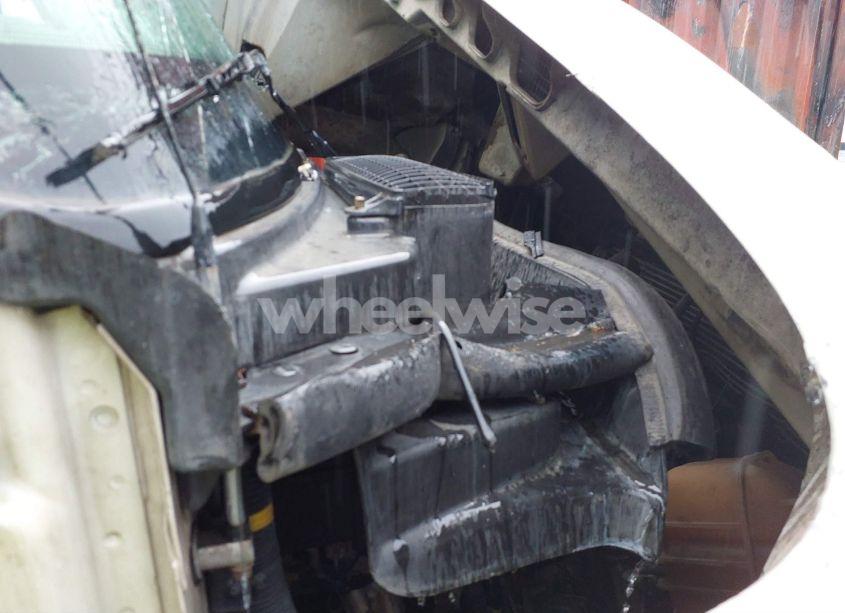 Photo 15 of 2015 International Prostar N/A (VIN 3HSDJAPR5FN127942)