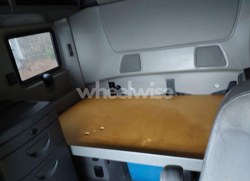 Photo 6 of 2015 International Prostar N/A (VIN 3HSDJAPR5FN127942)