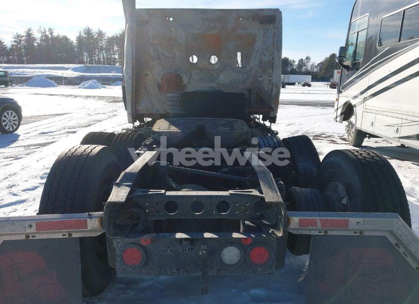 Photo 8 of 2016 International Prostar N/A (VIN 3HSDJAPR6GN030900)