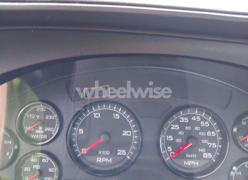 Photo 5 of 2016 International Prostar N/A (VIN 3HSDJAPR6GN228800)