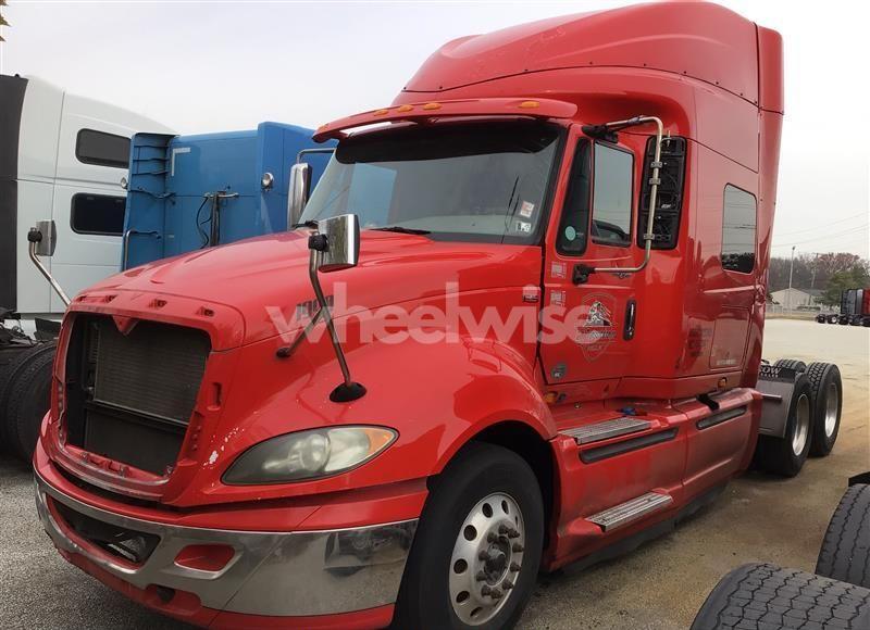 Photo 2 of 2017 International Prostar+ (VIN 3HSDJAPR7HN673001)