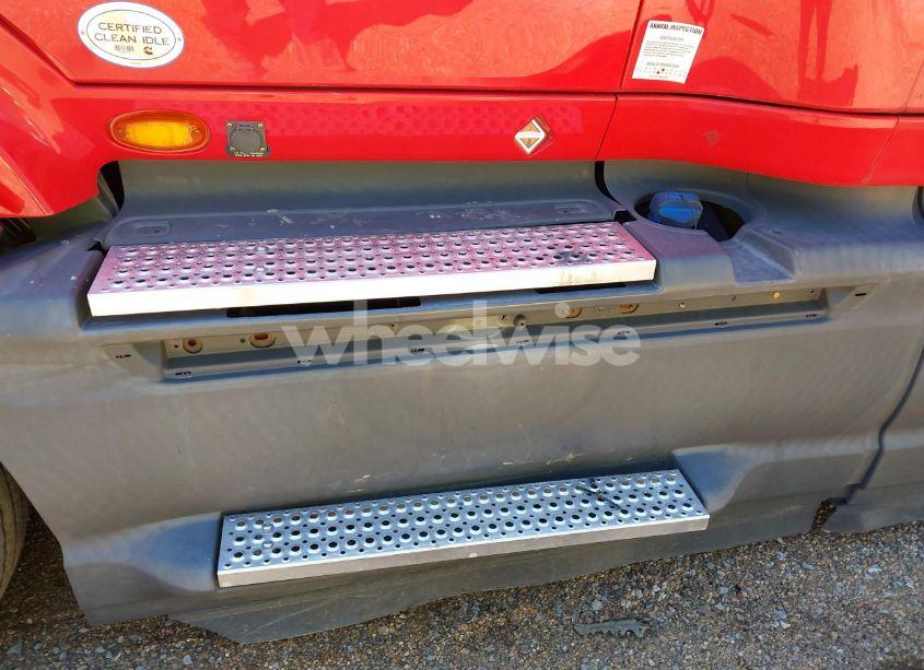 Photo 16 of 2017 International Prostar+ (VIN 3HSDJAPR8HN429860)