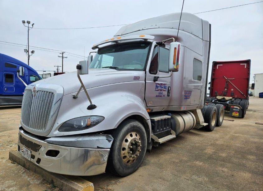 Photo 2 of 2017 International Prostar+ (VIN 3HSDJAPR9HN653977)