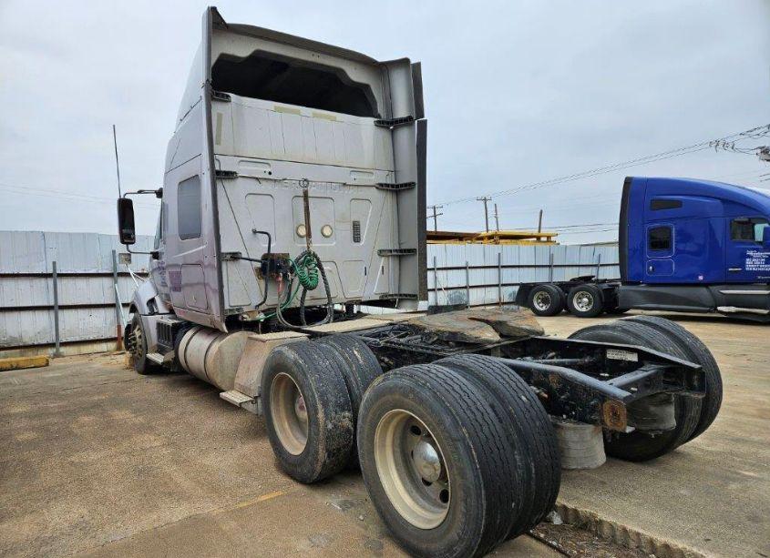 Photo 3 of 2017 International Prostar+ (VIN 3HSDJAPR9HN653977)