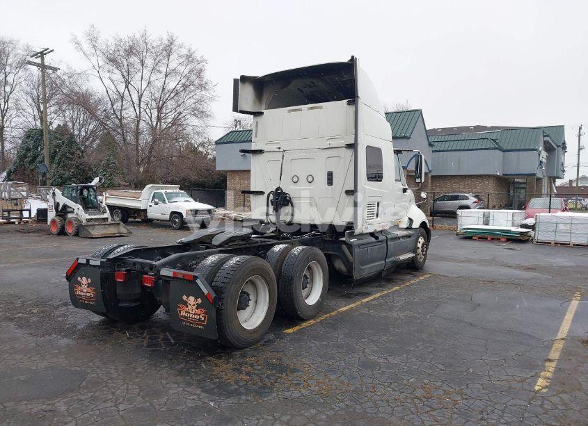 Photo 4 of 2015 International Prostar N/A (VIN 3HSDJSNR0FN656580)