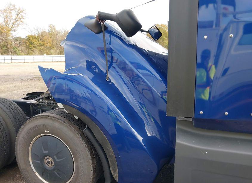 Photo 22 of 2024 International Lt (VIN 3HSDZAPR0RN356686)