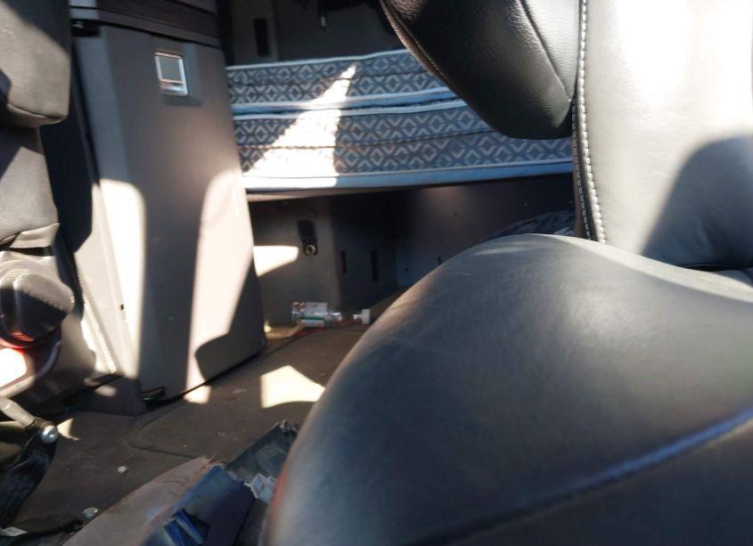 Photo 7 of 2024 International Lt (VIN 3HSDZAPR0RN356686)