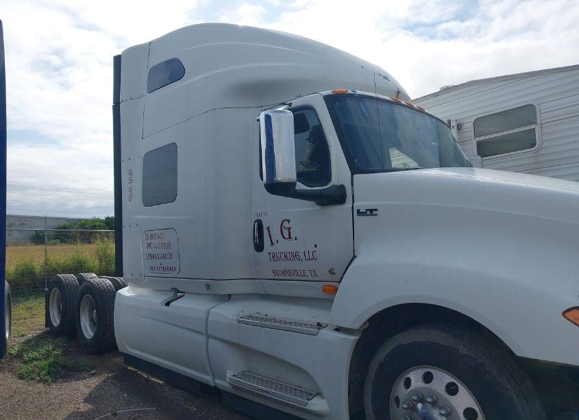 Photo 13 of 2019 International Lt (VIN 3HSDZAPR1KN568258)