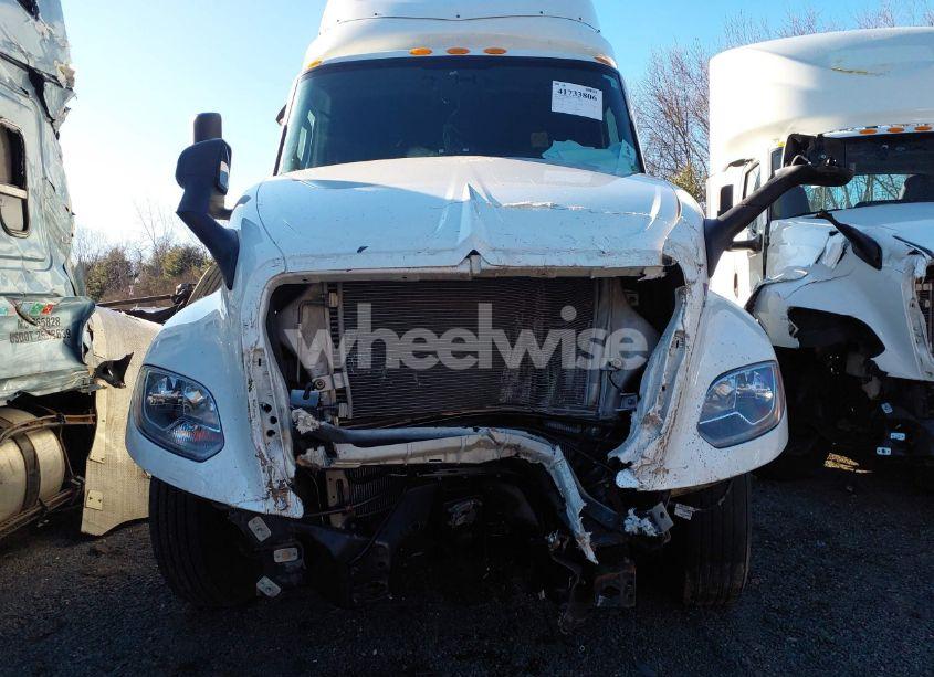 Photo 13 of 2024 International Lt (VIN 3HSDZAPR1RN551292)