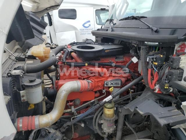 Photo 3 of 2024 INTERNATIONAL LT625 SEMI TRUCK (VIN 3HSDZAPR2RN266911)