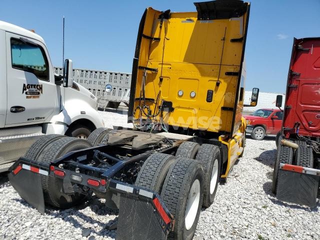 Photo 2 of 2024 INTERNATIONAL LT625 (VIN 3HSDZAPR2RN602654)