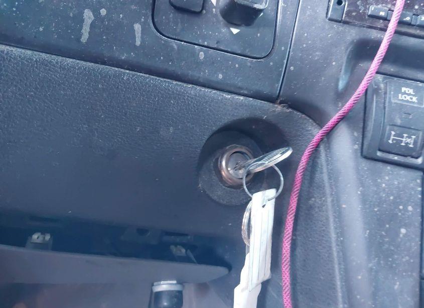 Photo 11 of 2018 International Lt (VIN 3HSDZAPR3JN249376)