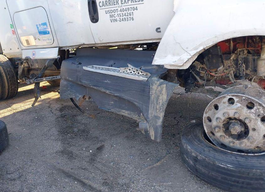 Photo 14 of 2018 International Lt (VIN 3HSDZAPR3JN249376)