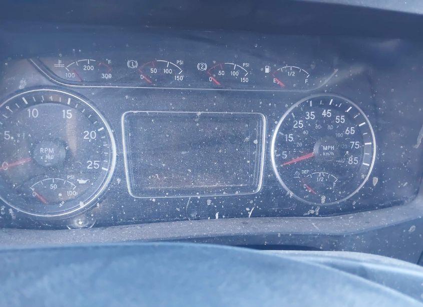 Photo 6 of 2018 International Lt (VIN 3HSDZAPR3JN249376)