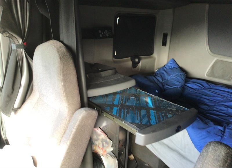 Photo 7 of 2018 International Lt (VIN 3HSDZAPR3JN346772)