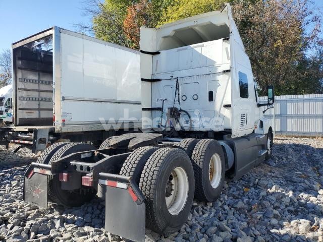2020 INTERNATIONAL LT625 SEMI TRUCK (VIN 3HSDZAPR3LN319719) main photo
