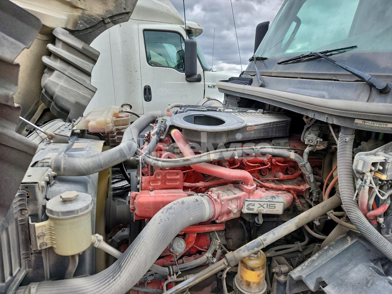 Photo 7 of 2020 INTERNATIONAL LT625 SEMI TRUCK (VIN 3HSDZAPR3LN824353)