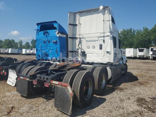 Photo 7 of 2022 INTERNATIONAL LT625 SEMI TRUCK N/A (VIN 3HSDZAPR3NN181781)