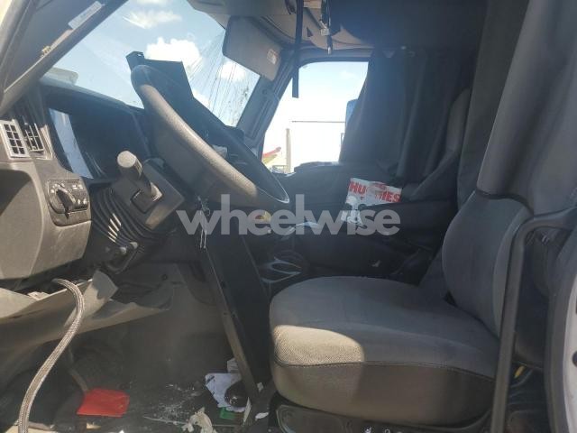 Photo 8 of 2022 INTERNATIONAL LT625 SEMI TRUCK N/A (VIN 3HSDZAPR3NN181781)