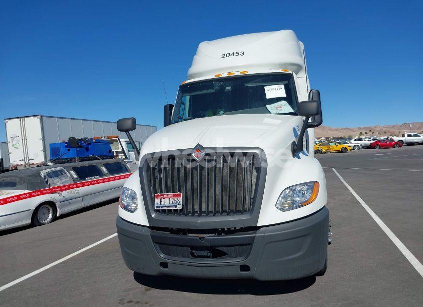 Photo 11 of 2020 International Lt (VIN 3HSDZAPR4LN821333)