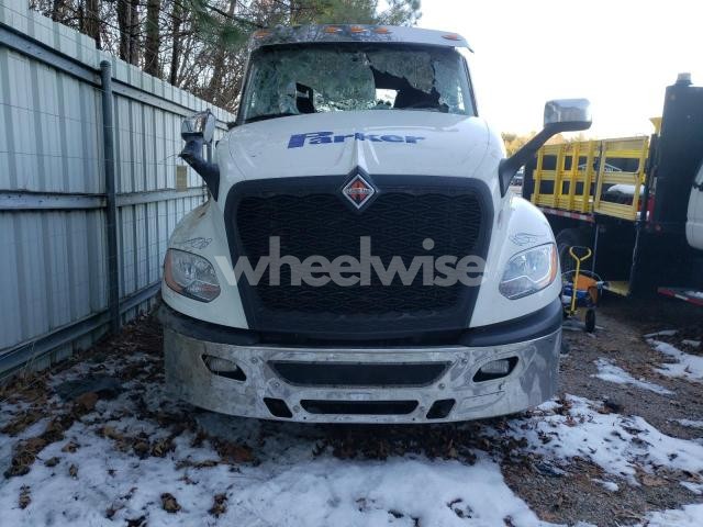 Photo 12 of 2025 INTERNATIONAL LT625 (VIN 3HSDZAPR4SN146243)