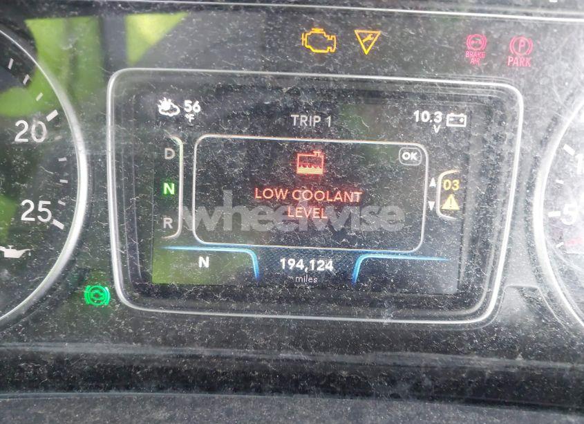 Photo 5 of 2023 International Lt (VIN 3HSDZAPR5PN078509)