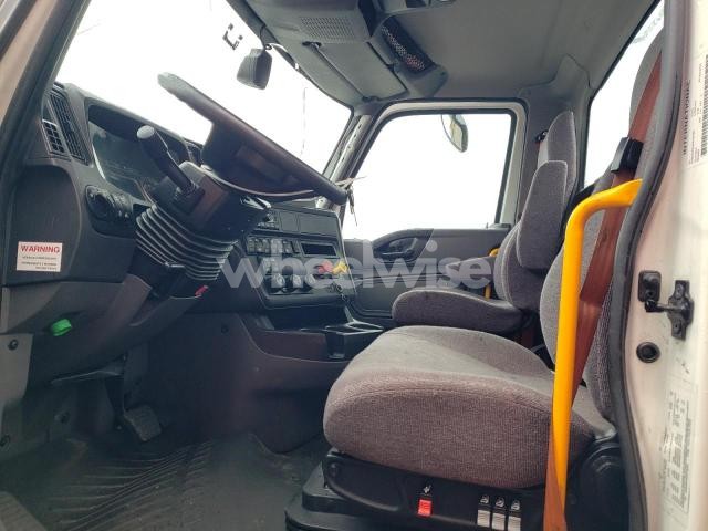 Photo 8 of 2024 INTERNATIONAL LT625 SEMI TRUCK (VIN 3HSDZAPR5RN746795)