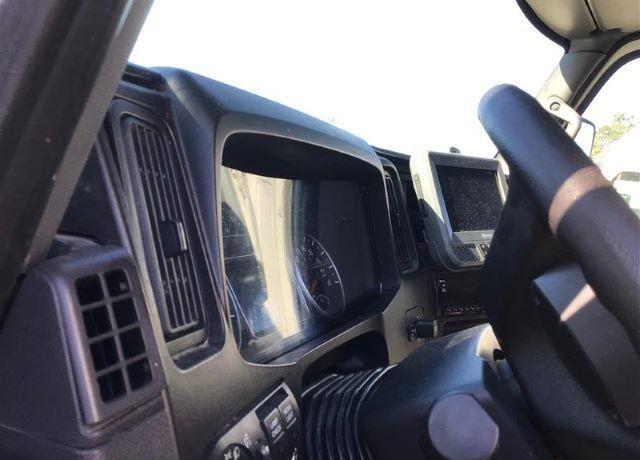 Photo 5 of 2018 International Lt (VIN 3HSDZAPR6JN532774)