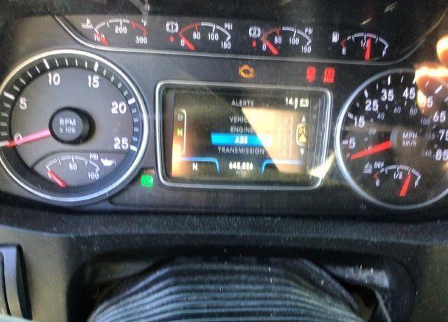 Photo 6 of 2018 International Lt (VIN 3HSDZAPR6JN532774)