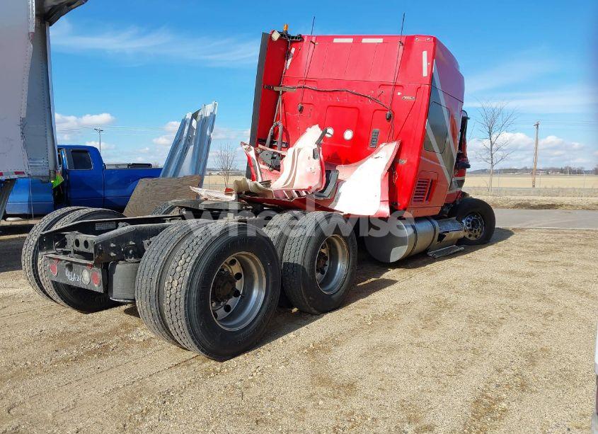 Photo 4 of 2020 International Lt (VIN 3HSDZAPR8LN800226)