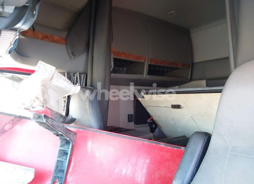 Photo 7 of 2020 International Lt (VIN 3HSDZAPR8LN800226)