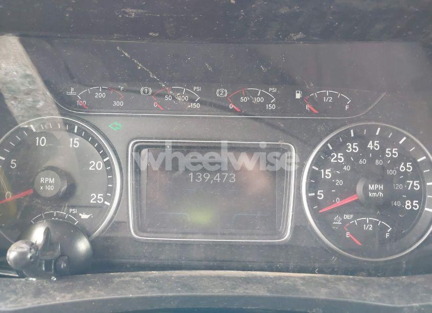 Photo 5 of 2024 International Lt (VIN 3HSDZAPR9RN585318)