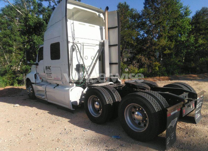 Photo 3 of 2019 International Lt (VIN 3HSDZAPRXKN211452)