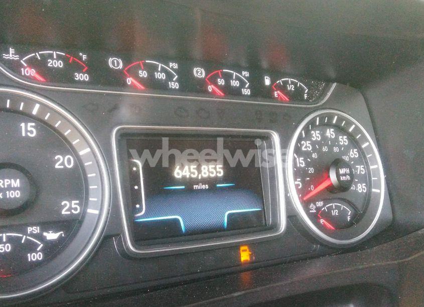 Photo 5 of 2019 International Lt (VIN 3HSDZAPRXKN211452)