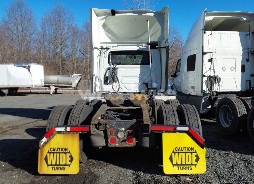 Photo 19 of 2020 International Lt (VIN 3HSDZAPRXLN421194)