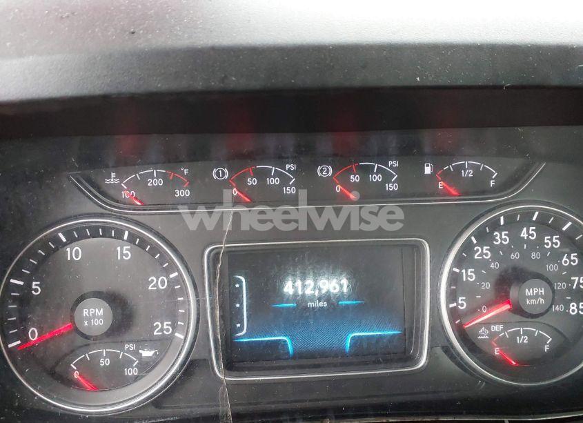 Photo 5 of 2020 International Lt (VIN 3HSDZAPRXLN421194)