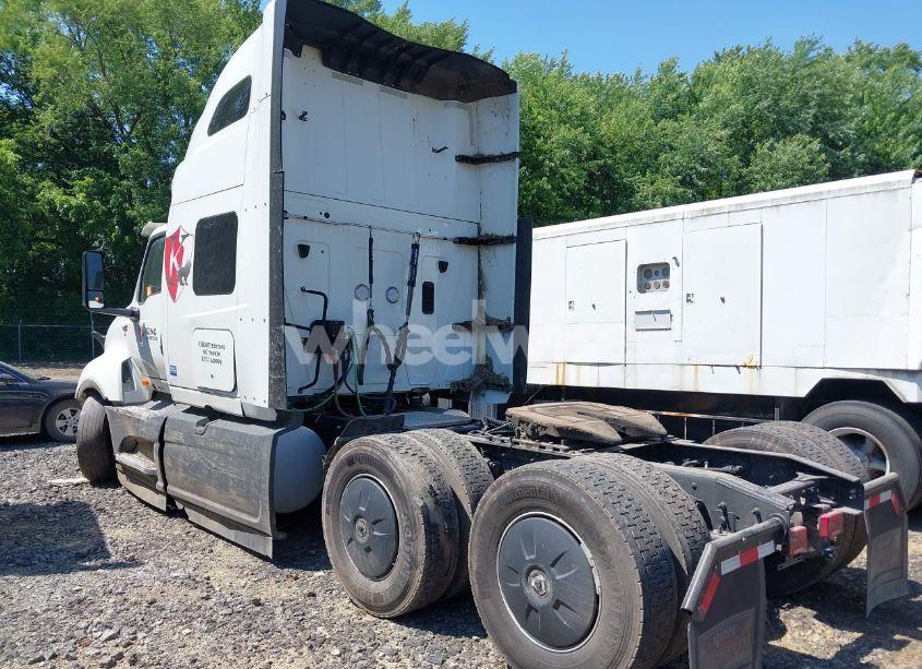 Photo 3 of 2024 International Lt (VIN 3HSDZAPRXRN488970)